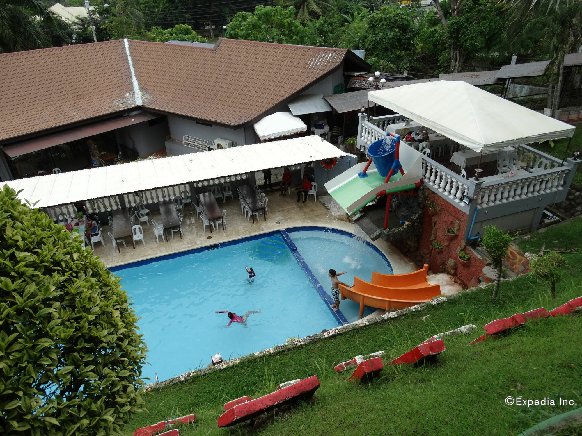 Djapanese Tunnel Family Resort Davao Exterior photo